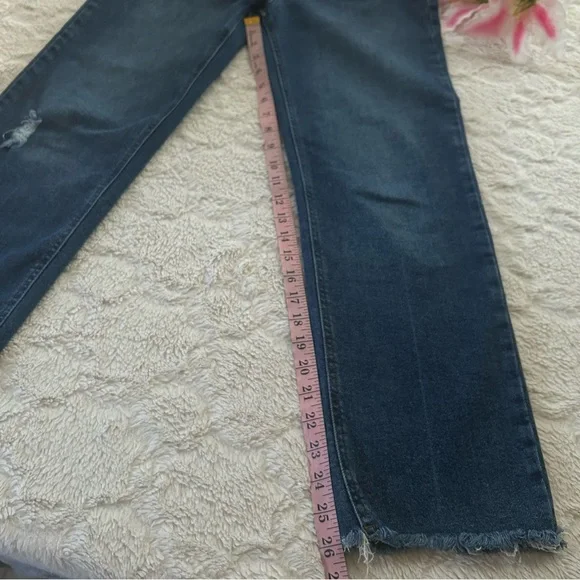 Kensie The Slim Straight Dark Blue Ankle Raw Hem Cropped Jeans - Picture 5 of 9